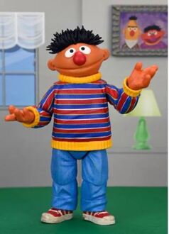 Sesame Street Ultimate Action Figure Ultimate Ernie 18 cm