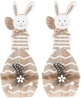 Set van 2x decoratie paashaas met paasei - hout - bruin/wit - 23,5 cm