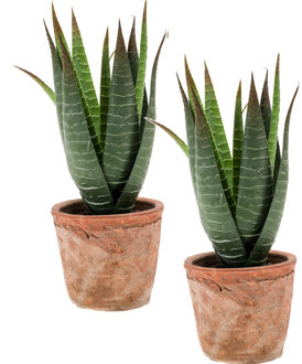 Set van 2x stuks Aloe Vera kunstplanten in terracotta pot 23 cm - Kunstplanten Groen