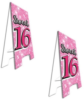 Set van 2x stuks decoratie bordjes Sweet 16 - verjaardag versiering feestartikelen - 58 cm hoog