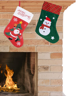 Set van 2x stuks kerstsokken H40 en H45 cm met kerstman en sneeuwpop