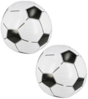 Set Van 2x Stuks Opblaasbare Voetbal Print Strandbal 30 Cm - Strandballen Multikleur