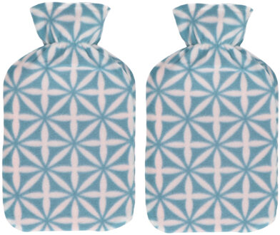 Set van 2x stuks water kruik met fleece hoes lichtblauwe/witte sterren print 1,7 liter