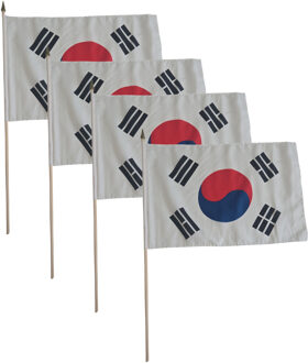 Set van 4x stuks luxe zwaaivlaggen Zuid Korea 30 x 45 cm op houten stokje