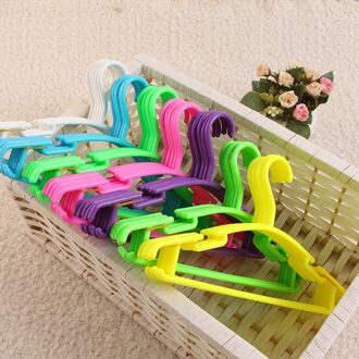 Set Van 50 Stuks Hangers Voor Baby En Kind In Plastic Duurzaam Plastic Hangers Haak Van 5 Kleur Voor Meisje of Jongen 27X15 Cm
