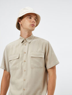 SHIRTS SS Basic Shirt Classic Neck Short Sleeve Pocket Detailed Kaki