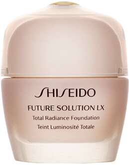 SHISEIDO Future Solution LX Total Radiance Foundation 30 ml