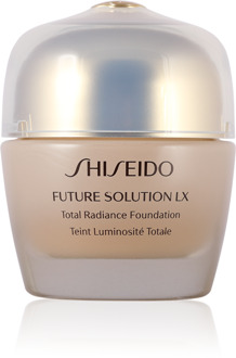 SHISEIDO Future Solution LX Total Radiance Foundation 30 ml
