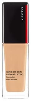 SHISEIDO Synchro Skin Radiant Lifting Foundation SPF 35 PA++++ 320 Pine