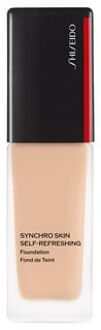 SHISEIDO Synchro Skin Self-Refreshing Foundation SPF 35 PA++++ 220 Linen