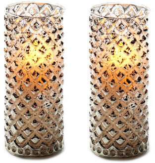 Shoppartners 2x Stuks Luxe Led Kaarsen In Zilver Glas D7,5 X H17,5 Cm - Led Kaarsen Zilverkleurig