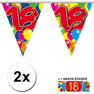 Shoppartners Leeftijd versiering - 2x vlaggenlijnen 18 jaar - met gratis sticker - feestartikelen - verjaardag Multi
