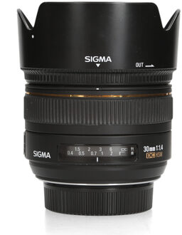 Sigma Sigma 30mm f/1.4 EX DC HSM - Nikon F