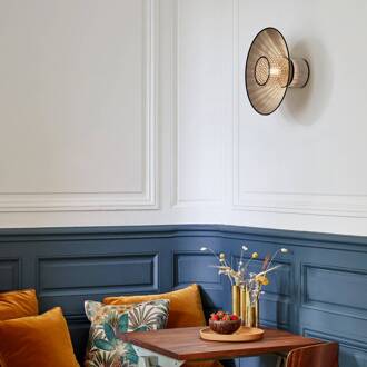 Singapore wandlamp, nude aluminium, nude, licht hout