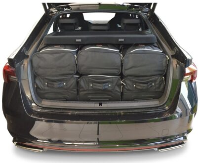 Skoda Octavia IV Plug-In Hybrid (NX) 2020-heden 5-deurs hatchback Zwart