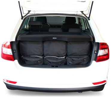 Skoda Rapid Spaceback (NH1) 2013-2019 5-deurs hatchback Zwart