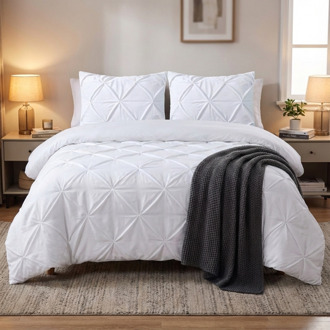 Sleeptime Dekbedovertrek Velvet Pintuck - Wit - Lits-Jumeaux (240x220 Cm) - Wit Microvezel - Patroon - Sleeptime - Dekbed-Discounter.nl - 240 x 200/220 cm