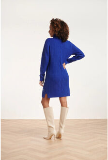 Smashed Lemon 24629 blauwe gebreid jurk met kabeltructuur