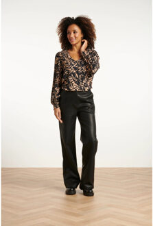 Smashed Lemon Top met abstract zwart en camel print |