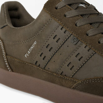 Sneaker platinum leger - maat 44 Groen