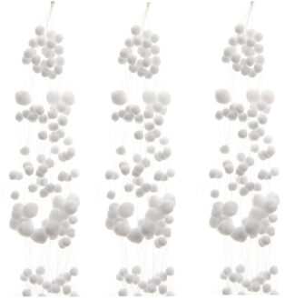 Sneeuwballen slinger - 4x stuks - wit -135 cm - polyester - sneeuwversiering - slingers