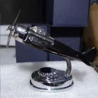 Solar Vliegtuig Luchtverfrisser Creatieve Technologie Diffuser Aroma Diffuser Ароматизатор Для Авто Roterende Vliegtuig Model zwart