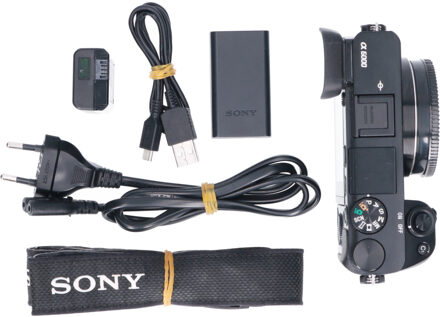Sony Tweedehands Sony A6000 Body Zwart CM5153