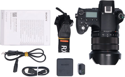 Sony Tweedehands Sony DSC-RX10 III CM1302 Zwart