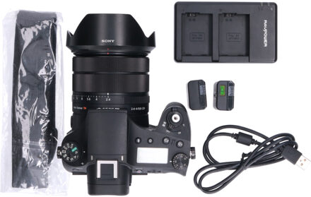 Sony Tweedehands Sony DSC-RX10 III CM4292 Zwart