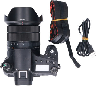 Sony Tweedehands Sony DSC-RX10 III CM5812 Zwart