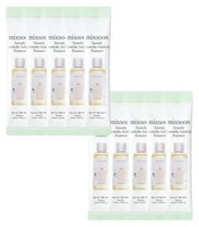 Soondy Centella Asiatica Essence Stick Pouch Set 10pcs 1.5ml x 10 sticks