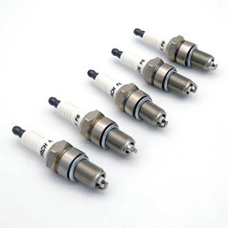 Spark Plugs For HONDA GX390 13HP GX160 GX200 5.5HP 6.5HP GX120 GX240 GX270 GX340 168 170 188F Engine Generator Lawn Mower Parts