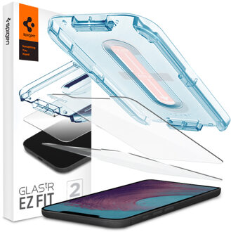 Spigen GLAStR EZ Fit Screenprotector + Applicator voor de iPhone 12 Pro Max