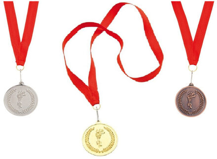 Sportprijzen medailles setje - 3x stuks - goud-zilver-brons - aan rood halslint - sportdag prijzen