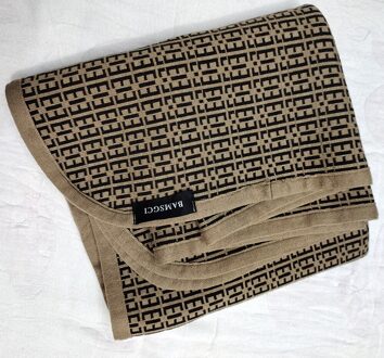 Spring and Autumn born baby blankets Double Jacquard Air Conditioning Unisex Letter F Knitted Cotton Boy girl Blanket F bruin 01