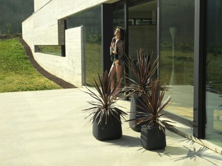 Square Vasija Onverlicht