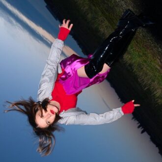 Squeeze Me - Sophia Kennedy