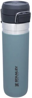 Stanley The Quick-Flip Water Bottle 0.7L shale Groen - H 27.5 x B 7.6 x D 7.6