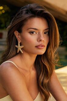 Starfish Stud Earrings, Gold - ONE SIZE