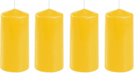 Stompkaars in het goudgeel - 4x stuks - 10 x 5 cm - Home basics sfeer kaarsen - dikke kaarsen
