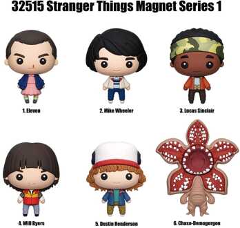 Stranger Things blind pack Series 1 Display (12)