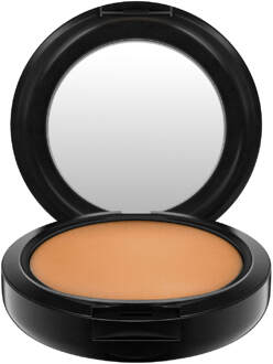 Studio Fix Powder Plus Foundation NW43