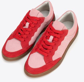 Suède Sneakers voor Dames met Contrasterende Roze en Rode Elementen