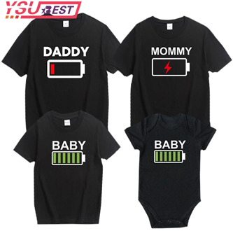 Summer Family Look Shirt Mommy and Me Clothes Love WIFI Battery 2019 Family Matching T Shirt Fashion Family Outfit Set Tees Tops