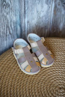 Summer sandals for baby boys and girls; newborn sandals with soft sole