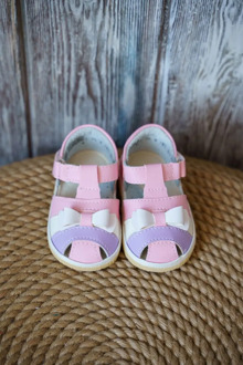 Summer sandals for baby boys and girls; newborn sandals with soft sole
