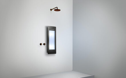 Sunshower Round Small Plus infrarood en UV licht opbouw incl. wandbeugel 95x33x12cm Black S0600-S0102-SML0700 Black (Zwart)