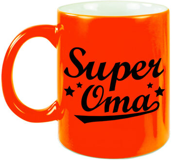Super oma cadeau mok / beker neon oranje 330 ml - feest mokken