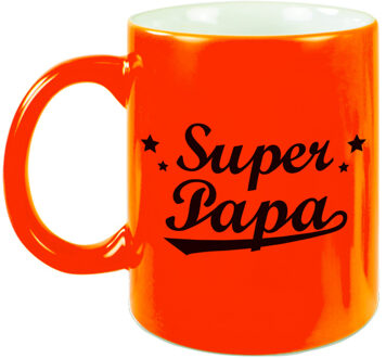 Super papa cadeau mok / beker neon oranje 330 ml - verjaardag/ Vaderdag - feest mokken