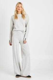 Super Zachte Trui Met Knoopmanchetdetail Oversized En Wijde Pantalon Co-Ord, Grey